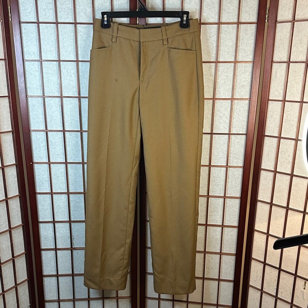 Banana Republic women’s Khaki Dress Pants size 2P work office 30 inch inseam